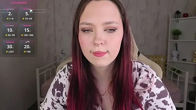 Monica  Queen online show from 05-10-26, 05:34