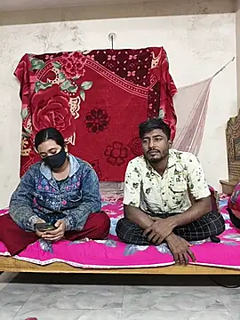 Love Queen11 online show from 01-08-26, 04:42