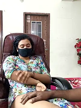 Love Queen11 online show from 02-10-26, 08:07