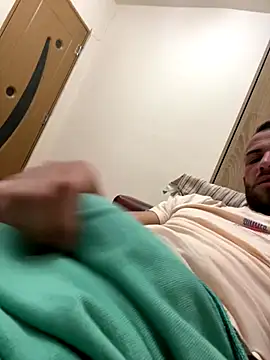 Snapshot of sexyman1936 chatting on 11-04-25, 01:38 sexyman1936 online show from 11-04-25, 01:38