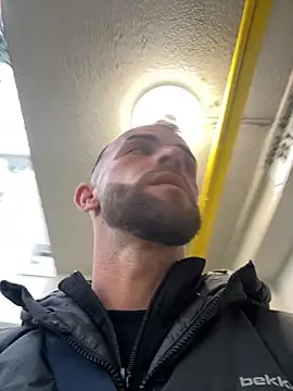 Snapshot of sexyman1936 chatting on 11-07-25, 08:47 sexyman1936 online show from 11-07-25, 08:47