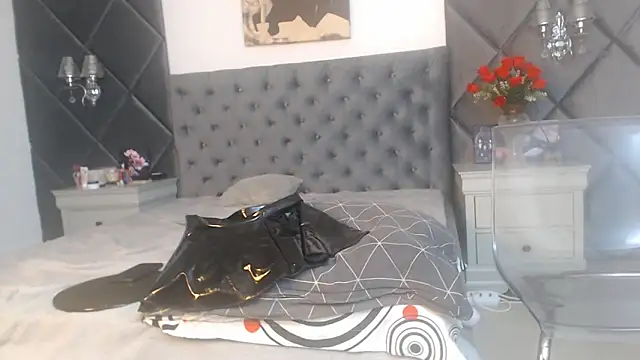 WendyChantal online show from 11-04-25, 06:01