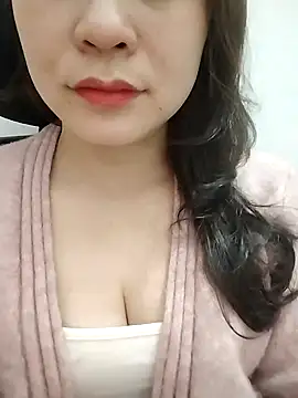 Girl Shy2000 online show from 01-18-26, 02:10