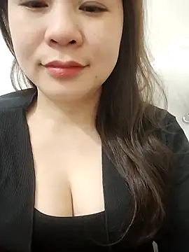 Girl Shy2000 online show from 02-25-26, 12:42