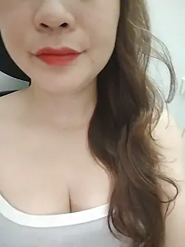 Girl Shy2000 online show from 06-14-26, 02:30