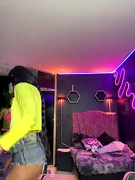 Lust queens2 online show from 09-25-25, 05:00