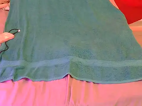 Snapshot of Horny-Alicia chatting on 11-12-25, 08:37 Horny-Alicia online show from 11-12-25, 08:37