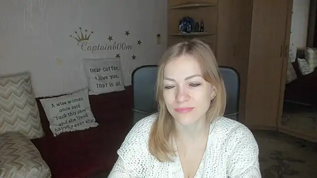 Snapshot of Tiffany_Bates chatting on 10-20-25, 03:18 Tiffany Bates online show from 10-20-25, 03:18