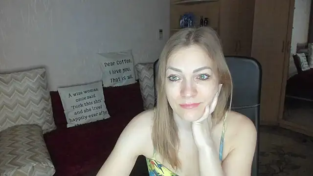 Tiffany Bates online show from 01-17-26, 03:55