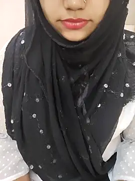 Snapshot of Miss_Rose__ chatting on 12-20-25, 08:10 Miss Rose online show from 12-20-25, 08:10