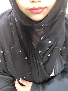 Snapshot of Miss_Rose__ chatting on 12-22-25, 09:39 Miss Rose online show from 12-22-25, 09:39