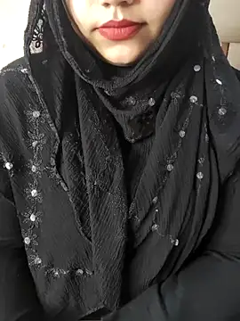 Snapshot of Miss_Rose__ chatting on 01-19-26, 07:56 Miss Rose online show from 01-19-26, 07:56