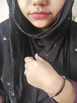 Snapshot of Miss_Rose__ chatting on 02-01-26, 06:56 Miss Rose online show from 02-01-26, 06:56