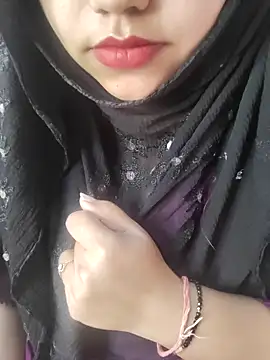 Snapshot of Miss_Rose__ chatting on 02-03-26, 08:30 Miss Rose online show from 02-03-26, 08:30