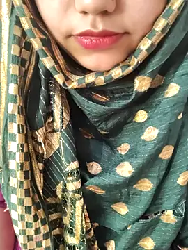 Snapshot of Miss_Rose__ chatting on 02-04-26, 06:36 Miss Rose online show from 02-04-26, 06:36