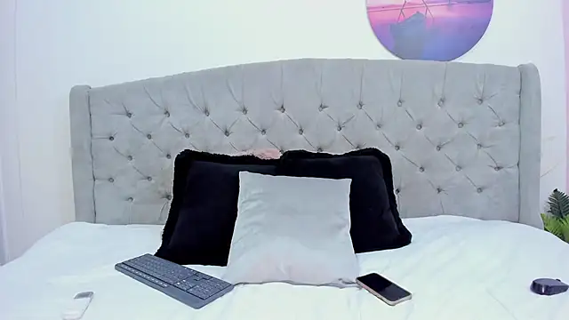 melevansxs online show from 11-12-25, 08:30