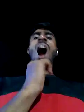 Snapshot of LesserUpset chatting on 10-11-25, 02:15 LesserUpset online show from 10-11-25, 02:15