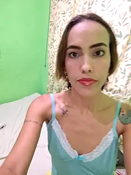 Snapshot of Lilo-skinny chatting on 10-11-25, 10:19 Lilo-skinny online show from 10-11-25, 10:19