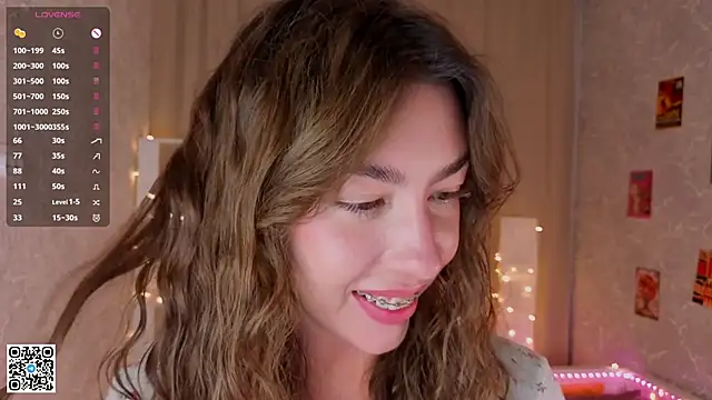 Snapshot of KeilaJeschon chatting on 11-08-25, 04:12 KeilaJeschon online show from 11-08-25, 04:12