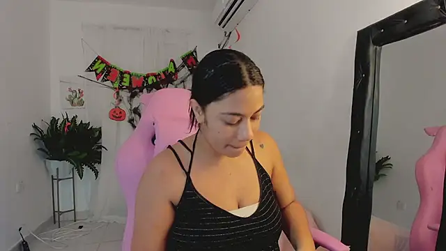 vanelope smith online show from 10-30-25, 10:43