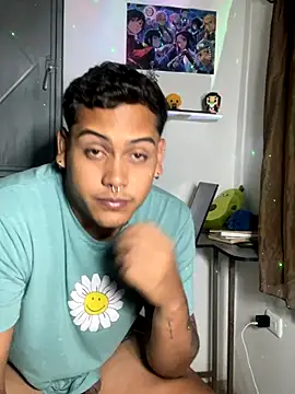 AaronMars  online show from 10-09-25, 02:42
