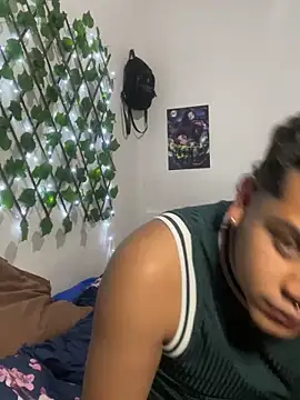 AaronMars  online show from 10-11-25, 05:11