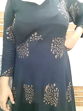 Snapshot of Anchal-si chatting on 10-04-25, 05:33 Anchal-si online show from 10-04-25, 05:33