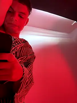 Snapshot of Gabrielrdsouza chatting on 09-29-25, 10:53 Gabrielrdsouza online show from 09-29-25, 10:53