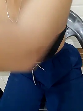 Snapshot of Minakshi_677 chatting on 11-09-25, 05:11 Minakshi 677 online show from 11-09-25, 05:11