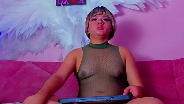 Tiffany deluxe online show from 12-05-25, 01:09