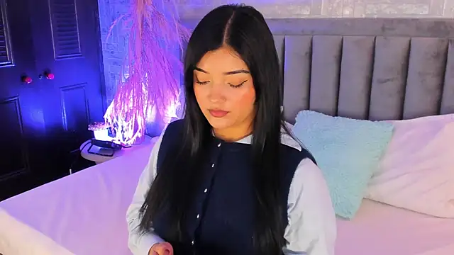 EmmaBlossom online show from 11-12-25, 07:46