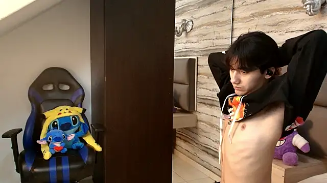 Lovers 21 online show from 01-14-26, 03:34