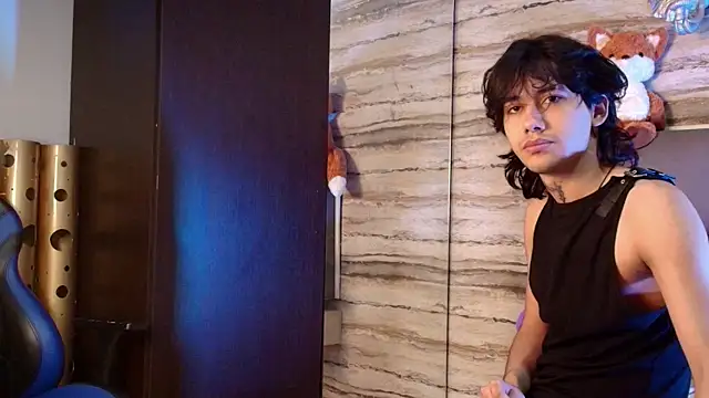 Lovers 21 online show from 03-04-26, 03:56