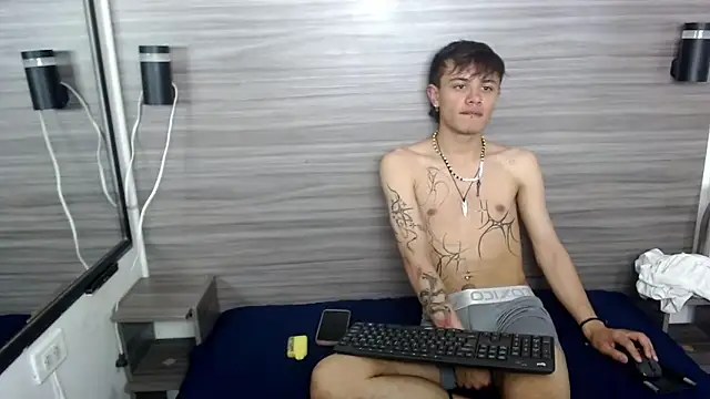 Jerom xx online show from 10-06-25, 07:33