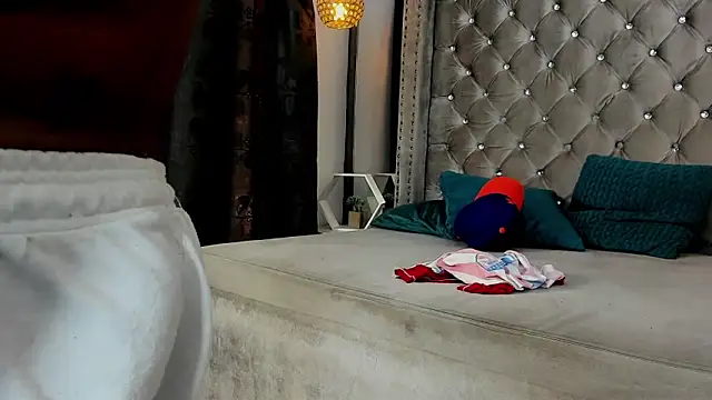 Kevinfox23cms online show from 10-13-25, 06:41