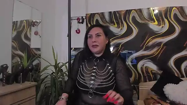 MissAidaDevine online show from 10-02-25, 07:43