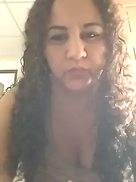 MEYBELLATINA online show from 10-02-25, 07:54