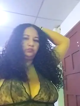 MEYBELLATINA online show from 05-08-26, 10:37