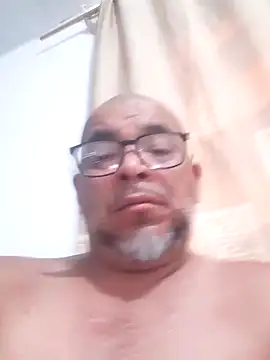 Snapshot of ANTHONYHOTT69 chatting on 11-01-25, 09:28 ANTHONYHOTT69 online show from 11-01-25, 09:28