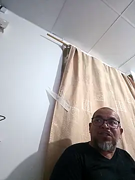 Snapshot of ANTHONYHOTT69 chatting on 11-05-25, 08:31 ANTHONYHOTT69 online show from 11-05-25, 08:31