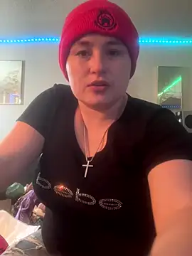 Snapshot of BuzzBunni69 chatting on 10-04-25, 09:51 BuzzBunni69 online show from 10-04-25, 09:51