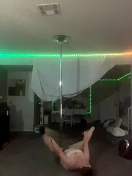 Snapshot of BuzzBunni69 chatting on 10-13-25, 01:49 BuzzBunni69 online show from 10-13-25, 01:49