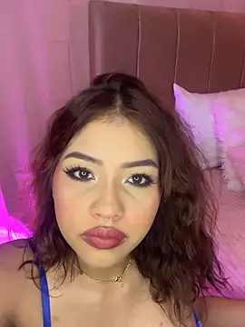 Snapshot of Mia_Valmont chatting on 10-04-25, 11:41 Mia Valmont online show from 10-04-25, 11:41