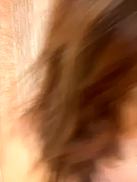 Snapshot of Mia_Valmont chatting on 11-15-25, 02:46 Mia Valmont online show from 11-15-25, 02:46