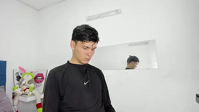 Aaron Foxxx online show from 01-13-26, 01:16