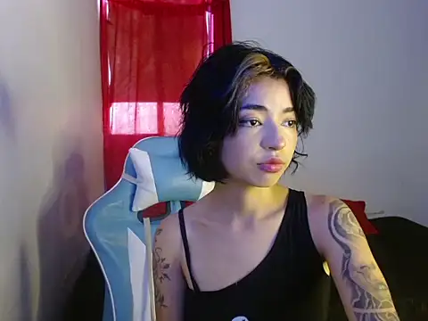 kiyusweetcrazy online show from 10-19-25, 05:57