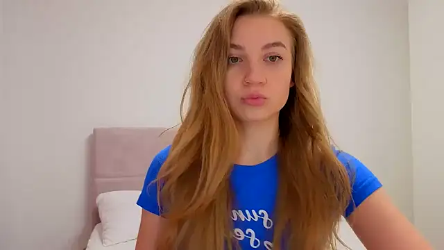 Eva enjoyeverymoment  online show from 11-07-25, 06:41