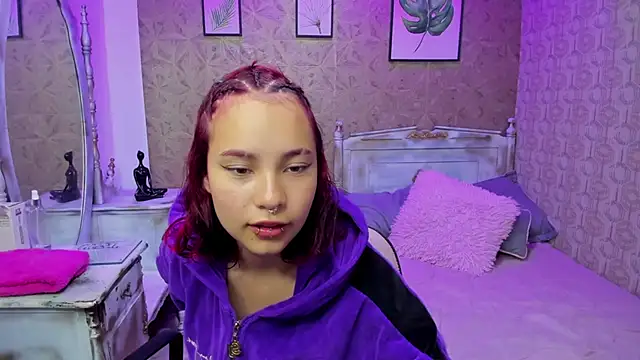 Megane whitte online show from 01-13-26, 03:01