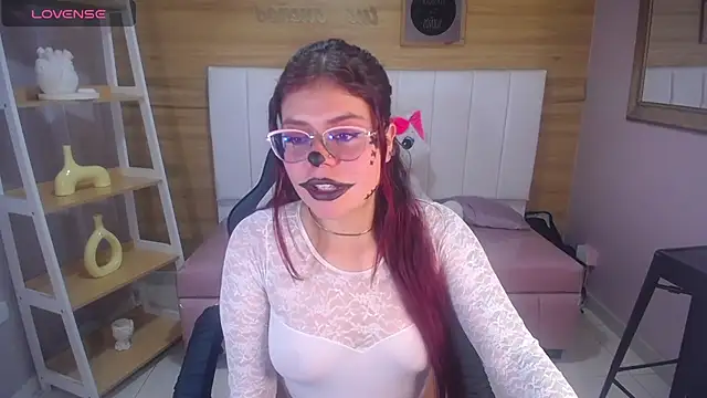 Snapshot of draviana_a_ chatting on 10-18-25, 03:09 draviana a online show from 10-18-25, 03:09