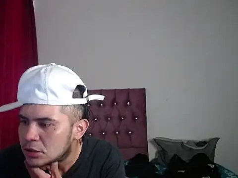 Axel hot5 online show from 09-25-25, 03:38